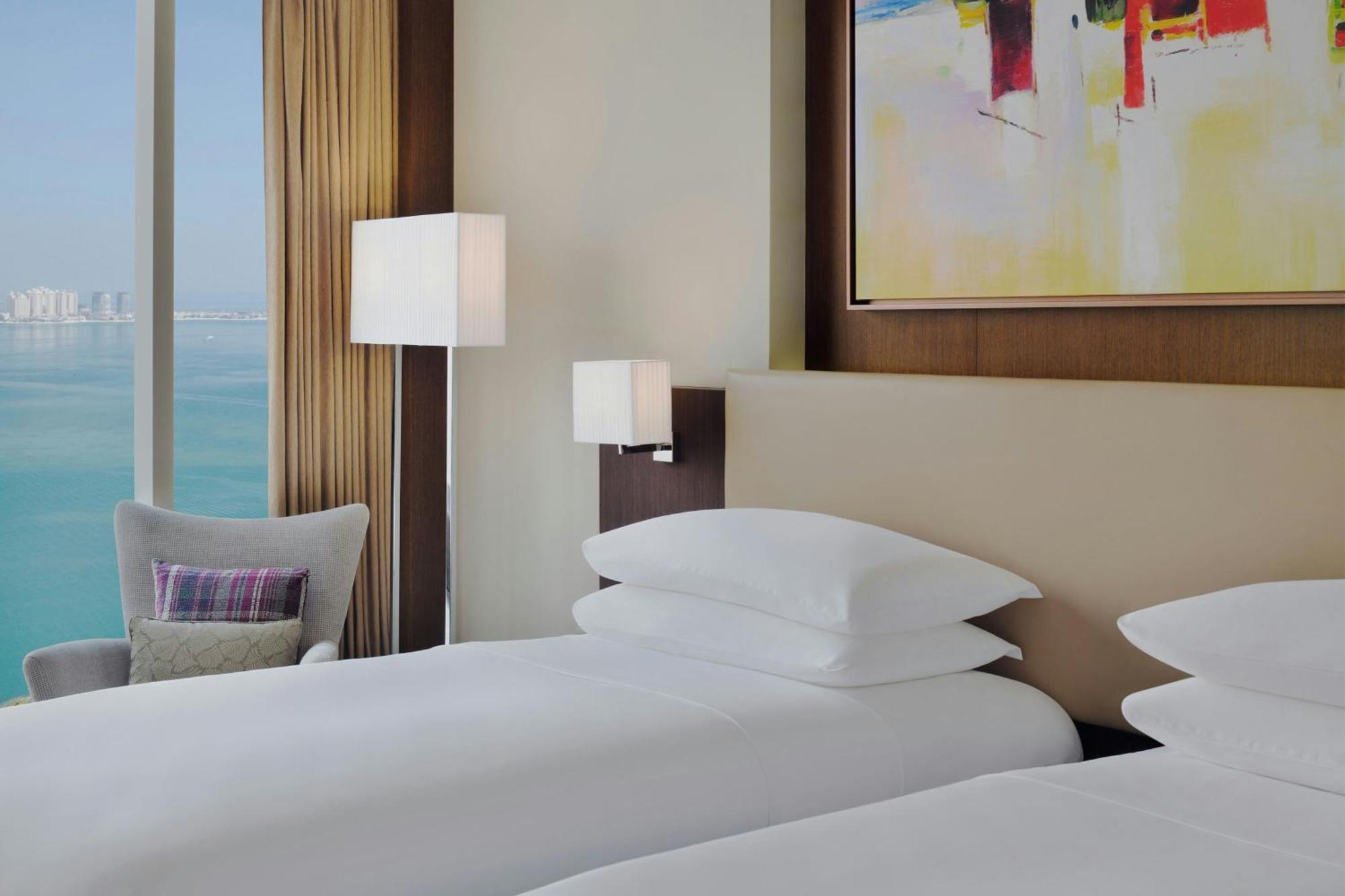 Delta Hotels By Marriott City Center Ad-Dauha Zewnętrze zdjęcie A guest room at the hotel